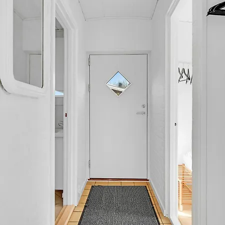 Lovely Home In Broager With Wifi 度假居 *